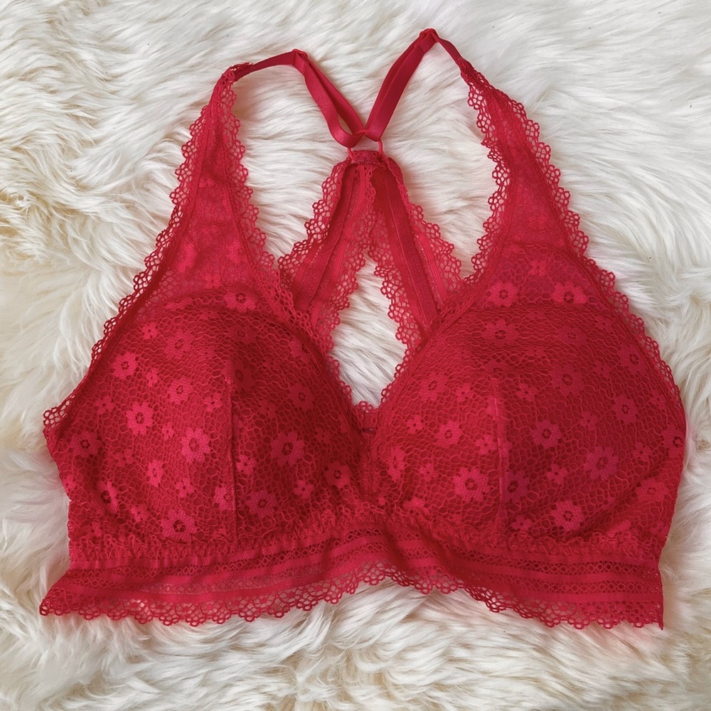 Victoria’s Secret Lace Bralette Size Small Pink Color
